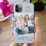 Case-Mate iPhone Case Unbiologique Soeur Amour Dusty Bleu Photo personna<br><div class="desc">Citation d'amitié sur coque iphone bleu poussiéreux avec votre propre photo. Le texte dit "amour soeur non biologique" et est écrit dans la typographie décontractée avec élégant script manuscrit. Le modèle photo est mis en place pour vous d'ajouter votre propre photo - une photo instagram carré s'assoir parfaitement bien que...</div>