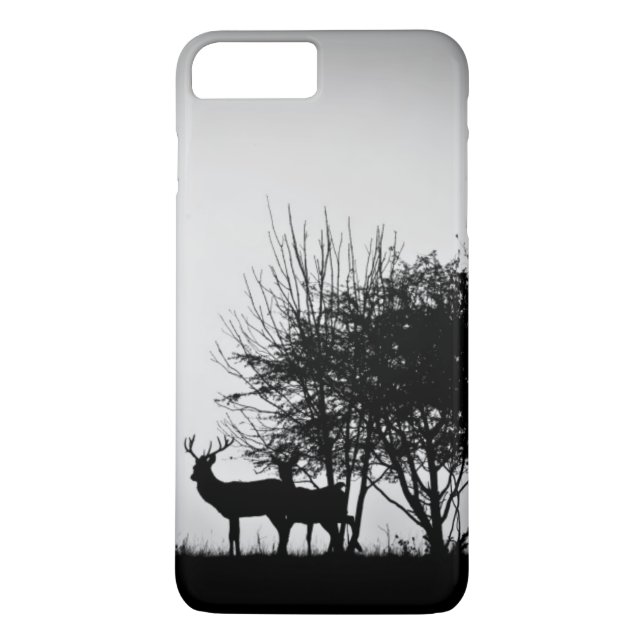 Coques Case-Mate iPhone Une image de quelques cerfs communs dans la brume (Dos)