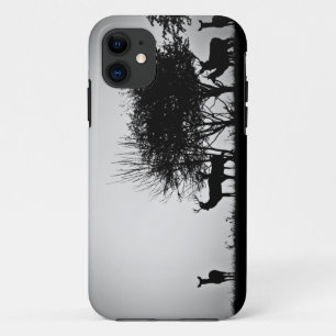 Coques Pour iPhone Une image de quelques cerfs communs dans la brume