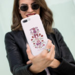 Case-Mate iPhone Case Vaches et fleurs Magenta Floral<br><div class="desc">Boho et étui téléphonique rustique avec illustration dessinée à la main des arcs et des fleurs en magenta.</div>