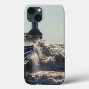 Etui iPhone 13 Vagues De Fierce À Saint-Joseph