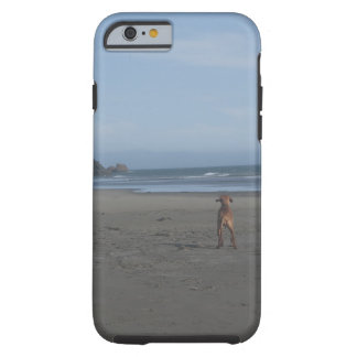 Coque Tough iPhone 6 Vizsla sur le cas de téléphone de plage