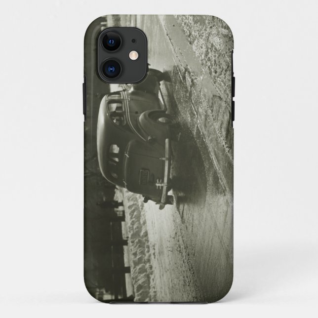 Coques Case-Mate iPhone Voiture sur la route (Dos)