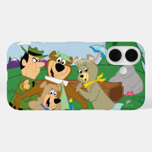 Coque Pour iPhone 16 Yogi Ours et amis encadrés photo de la forêt