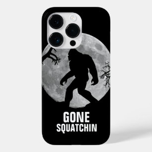 Coque Case-Mate iPhone Squatchin allé avec la lune et la silhouette
