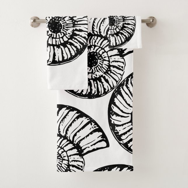 Coquillage noir et blanc   (En situation)
