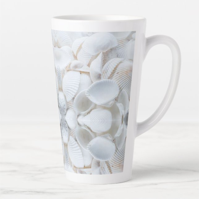 Coquillages blancs latte mug (Droite)