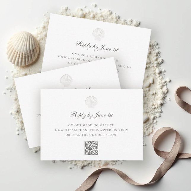 Coquille côtière marine QR Pure réponse Mariage (nautical wedding rsvp reply coastal modern classic formal traditional shell white elegant)