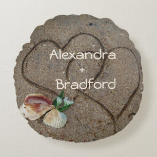 coquilles & 2 coeurs sur la plage coussin de maria