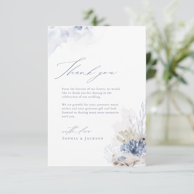 Corail bleu et coquillages plage Merci thématique (Debout devant)