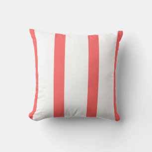 Corail et Coussin à rayures blanches