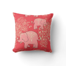 Corail et vanille doux de coussin d'éléphants