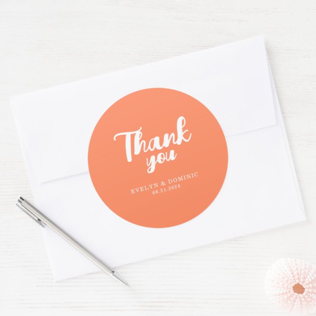 Corail Orange Script Étiquette de Remerciement de  (Enveloppe)
