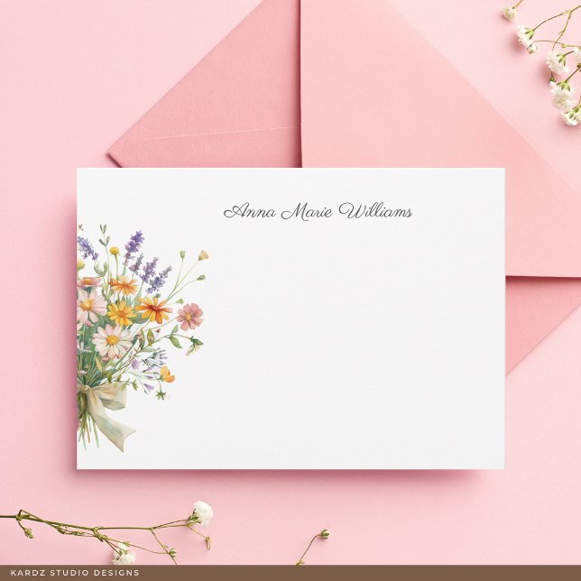 Correspondance Carte de note élégante Boho de fleurs sauvages (The front of the card is shown at a 3.5 x 5 inch size. Choose size, paper, + corner style.)