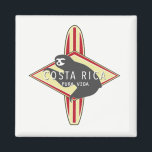 Costa Rica Surf Magnet<br><div class="desc">Le Costa Rica voyage aimant souvenir avec une planche de surf rouge et jaune et logo de paresse.</div>