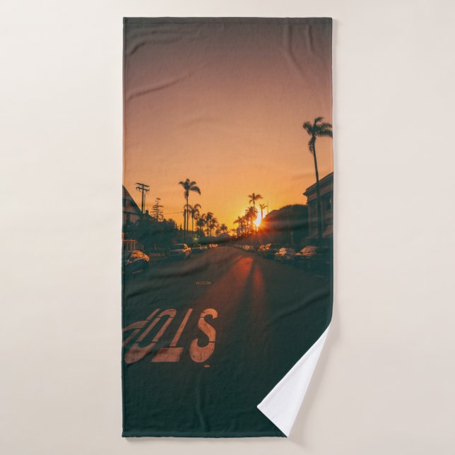 Coucher de soleil à l'horizon (Serviette de bain)