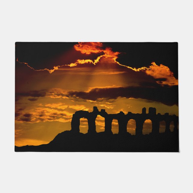 Coucher de soleil au-dessus du tapis de sol des ru (Devant)