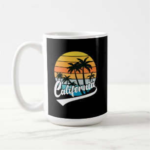 Coucher De Soleil Rétro Et Palmiers Californie Mug