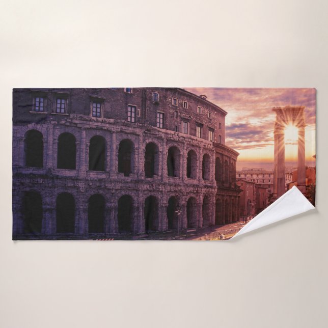 Coucher de soleil sur le Colisée de Rome à Rome (Serviette de bain)