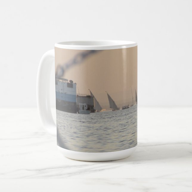 Coucher de soleil sur le Nil - Égypte Mug (Devant gauche)