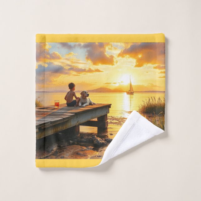 Coucher de soleil sur le quai sur le lac (Gant de toilette)