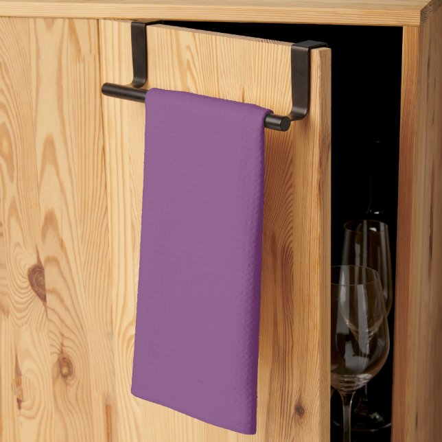 Couleur tendance - Plum violet serviette de cuisin (Pliage en tiers)