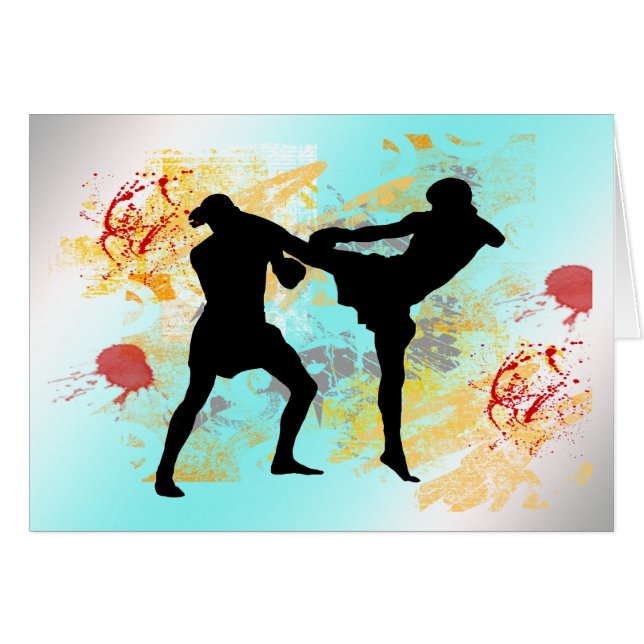 Coup-de-pied de tête de MIXED MARTIAL ART (Devant horizontal)