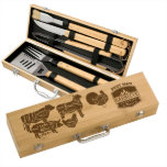 Coupes de viande - Ensemble BBQ en bambou personna<br><div class="desc">Cet ensemble personnalisé de barbecue est une excellente façon de dire Happy Fête des pères,  Happy Birthday ou merci à votre Best Man and Groomsman! (N'oubliez pas d'en avoir un pour vous aussi) ! Laser en bambou de haute qualité entombe magnifiquement.</div>