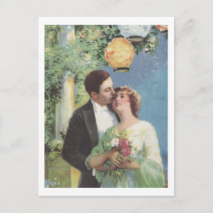 Couple Kissing sous la carte postale lumineuse de