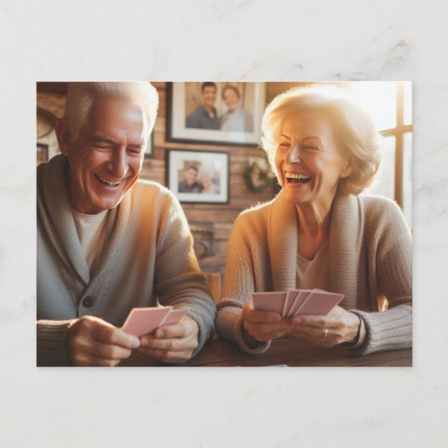 Couple Plus Âgé Jouer Des Cartes (Devant)