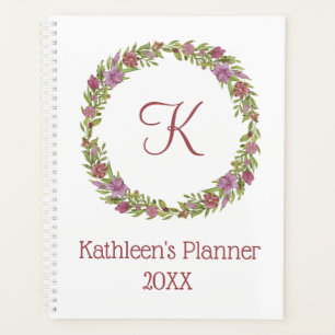 Couronne de fleurs rose et verte avec monogramme p