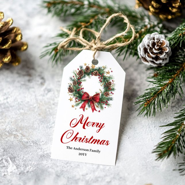 Couronne de pin traditionnelle Étiquette de cadeau (Traditional Pine Wreath Editable Gift Tag)