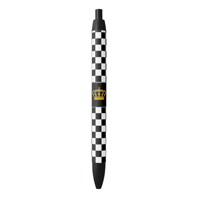 Couronne dorée sur stylo à motif d'échiquier noir  (devant Vertical)