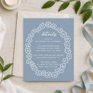Couronne florale bleue poussiéreuse de budget Déta