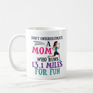Course de jour de mères de tasse de café de mama