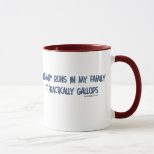 Courses de folie dans des mes tasses de famille