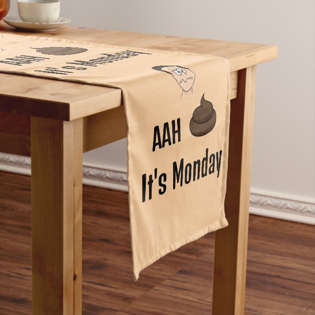 Court AAh S&%# C'est lundi chemin de table (In Situ)