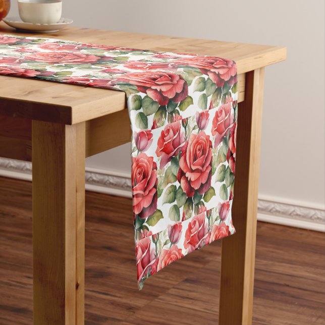 Court Chemin de table élégant aux roses rouges (In Situ)