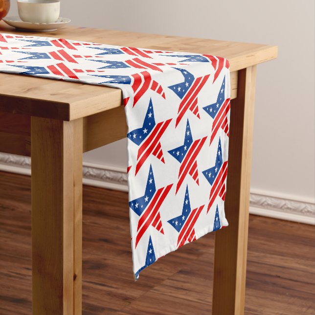 Court Chemin de table - Étoiles du 4 juillet pour petite (In Situ)