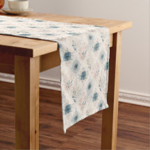 Chemin de table floral bleu vintage
