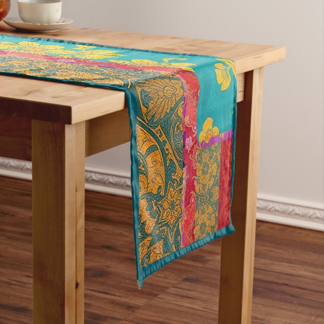 Court NAPPE, Chemin de table Vert Rouge ORIENTAL (In Situ)