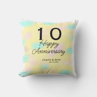 Coussin 10 wedding anniversary yellow pastel name retro bo