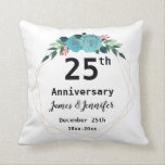 Coussin 25e anniversaire du Mariage Noms et année personna<br><div class="desc">25e Mariage Anniversaire Coussin de fleurs avec des noms personnalisés et l'année,  25 ans de mariage cadeau pour un couple,  25e mariage anniversaire Coussin de Noël personnalisé 2022</div>