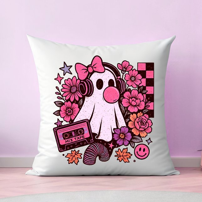 Coussin 90s Bubblegum esthétique Rétro Fille Fantôme Hallo (This ghost girl design mixes 90s aesthetic nostalgia with playful Halloween charm.)