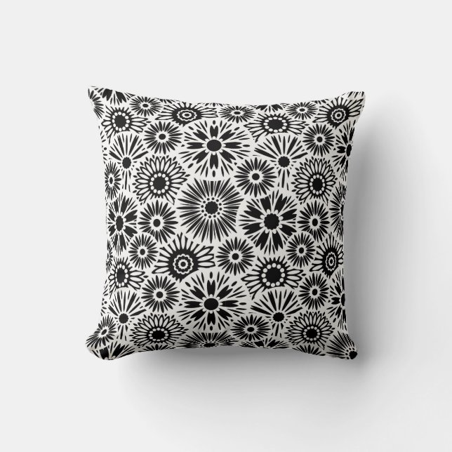 Coussin à fleurs noir et blanc (Recto)