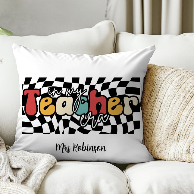 Coussin À l'ère de mon professeur enseignant rétro  (Créateur téléchargé)