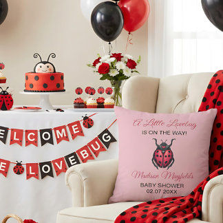 Coussin A Little Love Bug Is On The Way Ladybug