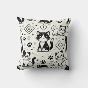 Coussin à motif de chat noir et blanc