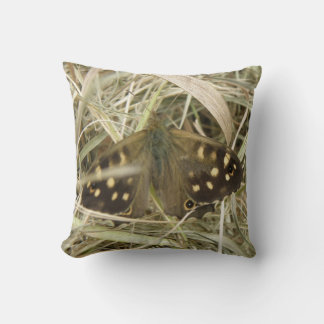 Coussin à papillon en bois