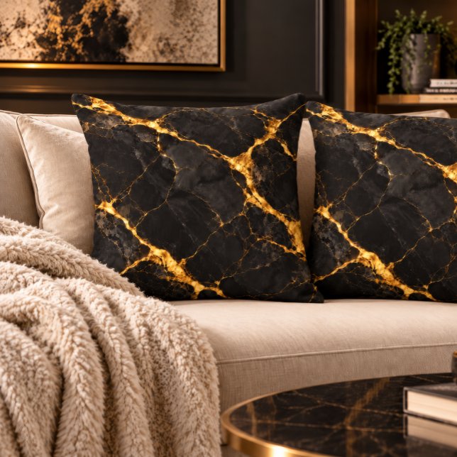 Coussin Accent de maison en marbre noir or luxe Kintsugi (Créateur téléchargé)